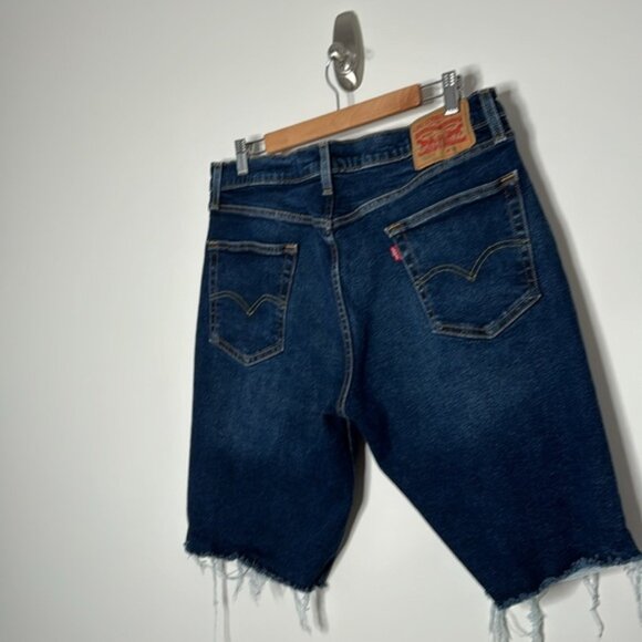 Levi’s Men Dark Wash Denim 511 Fringe Shorts Size 36 - Picture 8 of 12